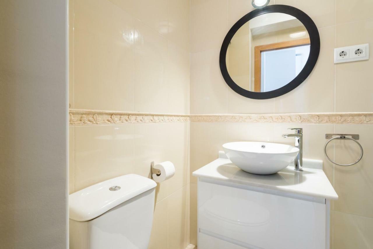 Malagueta-Muelle 1 Puerto 3 Apartman Málaga Kültér fotó
